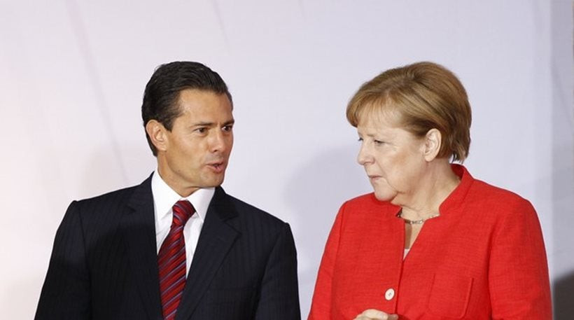 «Καρφιά» Α. Μέρκελ προς Ν. Τραμπ από το Μεξικό: «Τα τείχη δεν λύνουν τα προβλήματα»